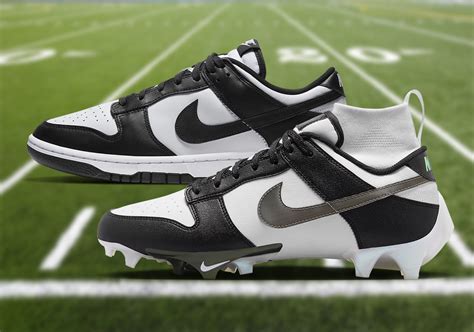 Nike dunk cleats - Men's Football Cleats. $74.97. $125. 40% off. Sold Out: This product is currently unavailable. With a lightweight, breathable upper, the Jordan 1 TD High Football Cleat helps you get off the mark first. A 1/2 inner sleeve provides a snug fit, while the cleated outsole gives you multidirectional traction so you can get into space quickly.